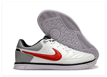 Nike Tiempo